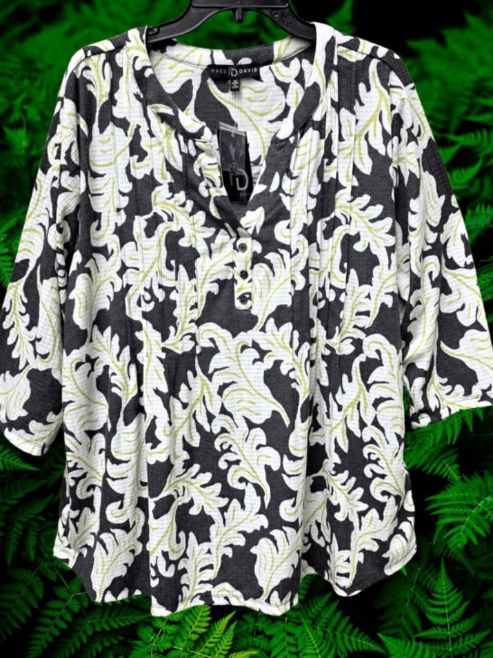 Fred David Womens Plus Top Blouse Tunic 3/4 Sleeves Pleated Front Size 3X NWT